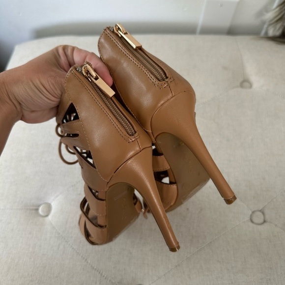 Anne Michelle Heels 6.5 - Picture 2 of 3